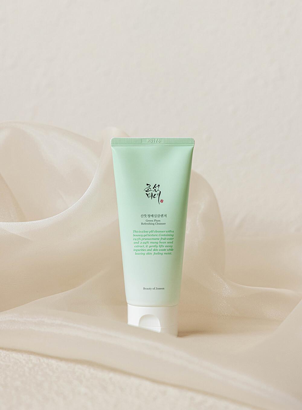 Green Plum Refreshing Cleanser 100ml - PIBU Skincare